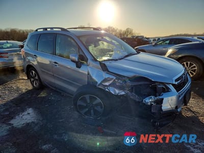 Czwarte zdjęcie samochodu z boku: 2017 SUBARU FORESTER 2.5I LIMITED VIN:JF2SJAJC7HH412726 - miniatura