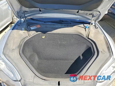 Zdjęcie 11 z 11 samochodu: 2015 TESLA MODEL S VIN:5YJSA1E26FF113287 - miniatura