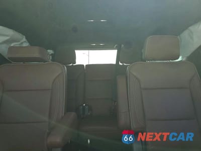 Zdjęcie 10 z 13 samochodu: 2024 CHEVROLET TAHOE K1500 HIGH COUNTRY VIN:1GNSKTKL5RR259756 - miniatura