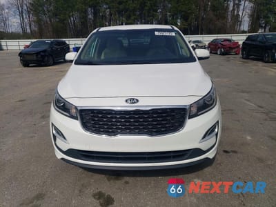 Piąte zdjęcie samochodu w środku: 2020 KIA SEDONA LX VIN:KNDMB5C16L6619152 - miniatura