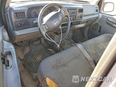 Zdjęcie 8 z 13 samochodu: 2003 FORD F250 SUPER DUTY VIN:1FTNF20L93EA46444 - miniatura