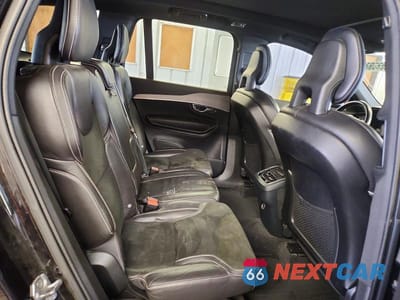 Zdjęcie 11 z 13 samochodu: 2016 VOLVO XC90 T6 VIN:YV4A22PM3G1052100 - miniatura