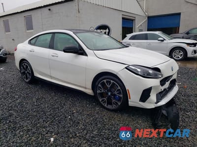 Czwarte zdjęcie samochodu z boku: 2026 BMW 228XI VIN:WBA23GG09T7U19715 - miniatura