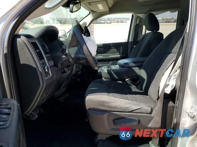 Zdjęcie 7 z 13 samochodu: 2019 RAM 1500 CLASSIC TRADESMAN VIN:1C6RR7FG0KS554163 - miniatura
