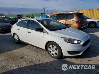 Czwarte zdjęcie samochodu z boku: 2016 FORD FOCUS S VIN:1FADP3E27GL403710 - miniatura