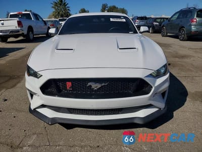 Piąte zdjęcie samochodu w środku: 2020 FORD MUSTANG GT VIN:1FA6P8CF4L5142014 - miniatura