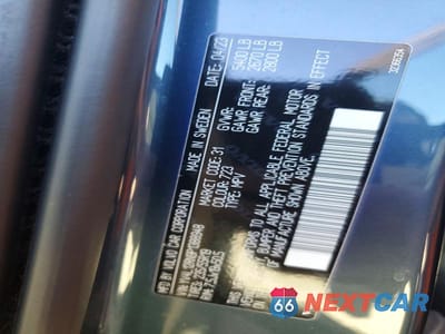 Zdjęcie 13 z 13 samochodu: 2023 VOLVO XC60 PLUS VIN:YV4L12RN9P1388948 - miniatura
