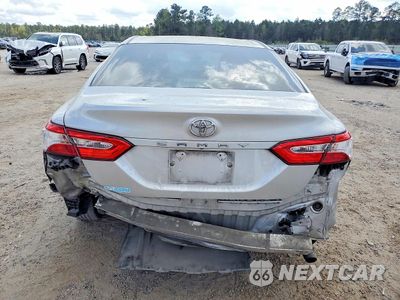 Zdjęcie 6 z 12 samochodu: 2018 TOYOTA CAMRY L VIN:4T1B11HK7JU536208 - miniatura
