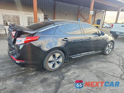 Trzecie zdjęcie samochodu z tyłu: 2011 KIA OPTIMA HYBRID BASE VIN:KNAGM4ADXB5000957 - miniatura