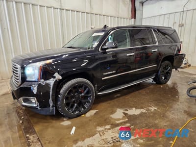 2017 GMC YUKON XL K1500 SLT 1GKS2GKC8HR298909 - główne zdjęcie licytacji z USA - miniatura