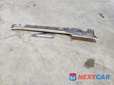 Zdjęcie 12 z 12 samochodu: 2017 MERCEDES-BENZ C 63 AMG-S VIN:WDDWK8HB8HF459722 - miniatura