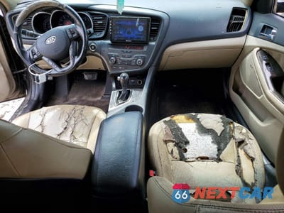 Zdjęcie 8 z 12 samochodu: 2012 KIA OPTIMA EX VIN:5XXGN4A70CG025583 - miniatura