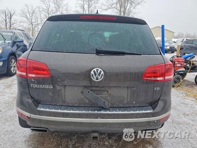 Zdjęcie 11 z 26 samochodu: 2015 VOLKSWAGEN TOUAREG V6 TDI VIN:WVGEP9BP0FD002814 - miniatura