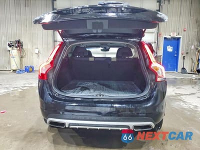 Zdjęcie 6 z 12 samochodu: 2017 VOLVO V60 CROSS COUNTRY PREMIER VIN:YV440MWK1H1024635 - miniatura