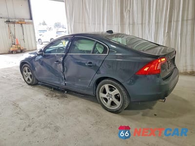 Drugie zdjęcie samochodu z przodu: 2013 VOLVO S60 T5 VIN:YV1612FH6D2205939 - miniatura