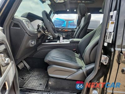 Zdjęcie 7 z 14 samochodu: 2026 MERCEDES-BENZ G 63 AMG VIN:W1NWH5ABXTX067645 - miniatura