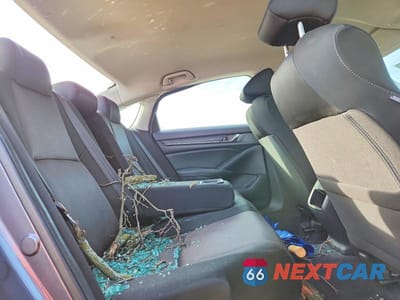 Zdjęcie 10 z 12 samochodu: 2020 HONDA ACCORD LX VIN:1HGCV1F11LA121432 - miniatura