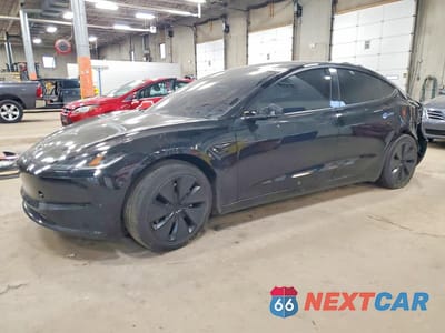 2025 TESLA MODEL 3 5YJ3E1EA1SF977089 - główne zdjęcie licytacji z USA - miniatura