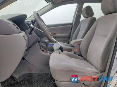 Zdjęcie 7 z 12 samochodu: 2005 TOYOTA COROLA VIN:2T1BR32E35C457455 - miniatura