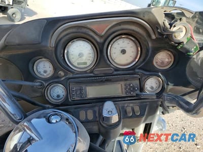 Zdjęcie 7 z 9 samochodu: 2012 HARLEY-DAVIDSON FLHX STREET GLIDE VIN:1HD1KBM14CB601030 - miniatura