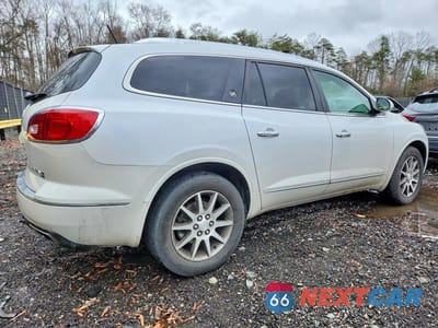 Trzecie zdjęcie samochodu z tyłu: 2017 BUICK ENCLAVE VIN:5GAKVBKD9HJ331012 - miniatura