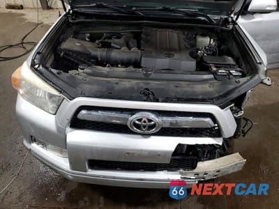 Zdjęcie 12 z 13 samochodu: 2011 TOYOTA 4RUNNER LIMITED VIN:JTEBU5JR1B5049653 - miniatura