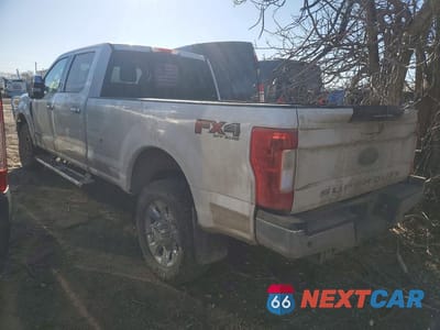 Drugie zdjęcie samochodu z przodu: 2018 FORD F350 SUPER DUTY VIN:1FT8W3BT5JEB50927 - miniatura