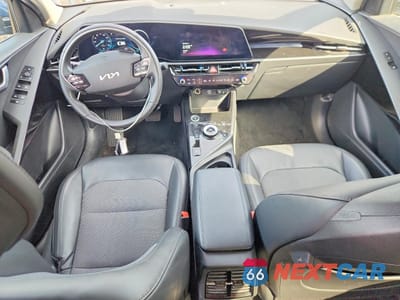 Zdjęcie 8 z 12 samochodu: 2023 KIA NIRO EV WIND VIN:KNDCR3L12P5036472 - miniatura