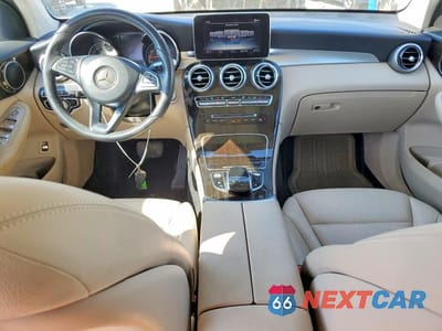 Zdjęcie 8 z 13 samochodu: 2018 MERCEDES-BENZ GLC 300 VIN:WDC0G4JB2JV078149 - miniatura