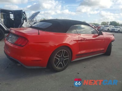 Trzecie zdjęcie samochodu z tyłu: 2020 FORD MUSTANG VIN:1FATP8UH4L5185528 - miniatura