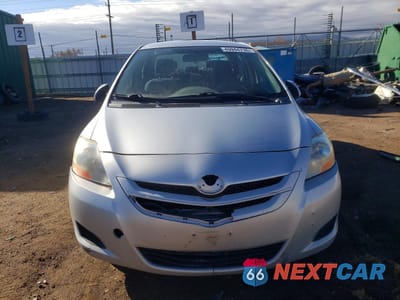 Piąte zdjęcie samochodu w środku: 2007 TOYOTA YARIS BASE VIN:JTDBT923571076037 - miniatura