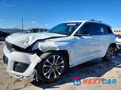 2023 JEEP GRAND CHEROKEE OVERLAND 4XE 1C4RJYD64P8785569 - główne zdjęcie licytacji z USA - miniatura