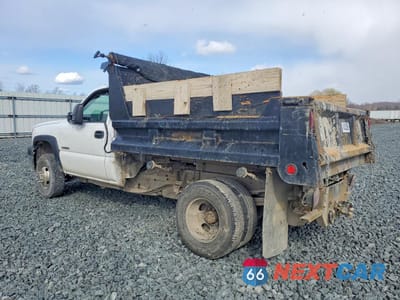 Drugie zdjęcie samochodu z przodu: 2004 CHEVROLET SILVERADO C3500 VIN:1GBJC34U24E235622 - miniatura