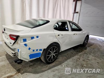 Trzecie zdjęcie samochodu z tyłu: 2024 TOYOTA CAMRY SE VIN:4T1G11AK7RU887602 - miniatura