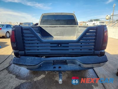 Zdjęcie 6 z 12 samochodu: 2004 CHEVROLET SILVERADO C2500 VIN:1GCGC23U24F105514 - miniatura