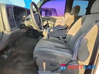 Zdjęcie 7 z 11 samochodu: 2005 CHEVROLET SILVERADO K2500 HEAVY DUTY VIN:1GCHK292X5E132190 - miniatura