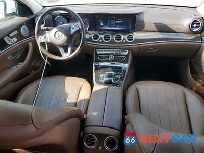 Zdjęcie 8 z 11 samochodu: 2018 MERCEDES-BENZ E 300 VIN:WDDZF4JB1JA336951 - miniatura