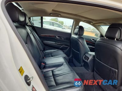 Zdjęcie 10 z 14 samochodu: 2016 KIA K900 LUXURY V6 VIN:KNALU4D36G6032131 - miniatura