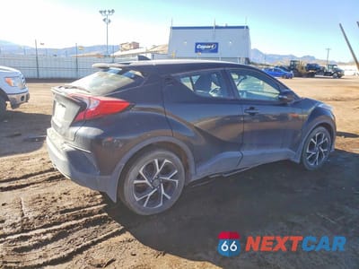 Trzecie zdjęcie samochodu z tyłu: 2018 TOYOTA C-HR XLE VIN:NMTKHMBX9JR022160 - miniatura