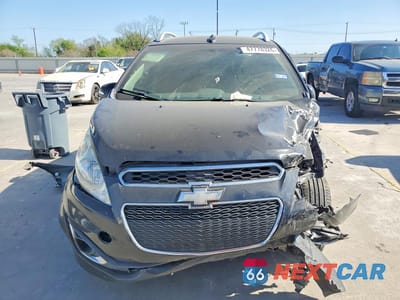 Piąte zdjęcie samochodu w środku: 2014 CHEVROLET SPARK 2LT VIN:KL8CF6S95EC459078 - miniatura