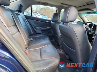 Zdjęcie 10 z 11 samochodu: 2003 HONDA ACCORD EX VIN:1HGCM66553A019764 - miniatura