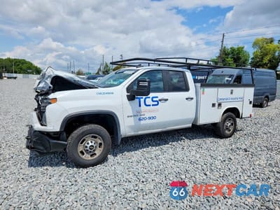 Drugie zdjęcie samochodu z przodu: 2022 CHEVROLET SILVERADO HD UTILITY / SERVICE TRUCK VIN:1GC2WLE79NF288099 - miniatura