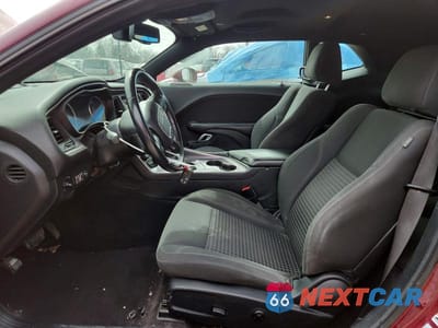 Zdjęcie 7 z 11 samochodu: 2017 DODGE CHALLENGER SXT VIN:2C3CDZAG5HH659303 - miniatura