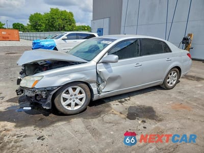 2006 TOYOTA AVALON XL 4T1BK36B96U066301 - główne zdjęcie licytacji z USA - miniatura