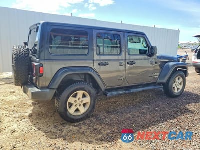 Trzecie zdjęcie samochodu z tyłu: 2018 JEEP WRANGLER UNLIMITED SPORT VIN:1C4HJXDN6JW266491 - miniatura