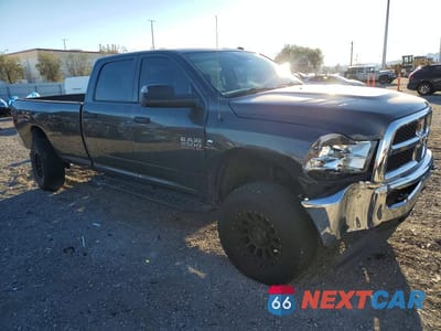 Czwarte zdjęcie samochodu z boku: 2016 RAM 2500 ST VIN:3C6UR5HL8GG178691 - miniatura