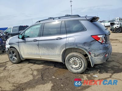 Drugie zdjęcie samochodu z przodu: 2019 HONDA PASSPORT ELITE VIN:5FNYF8H03KB006657 - miniatura