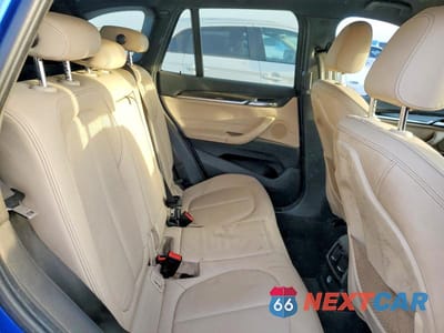 Zdjęcie 10 z 11 samochodu: 2017 BMW X1 SDRIVE28I VIN:WBXHU7C30H5H38763 - miniatura