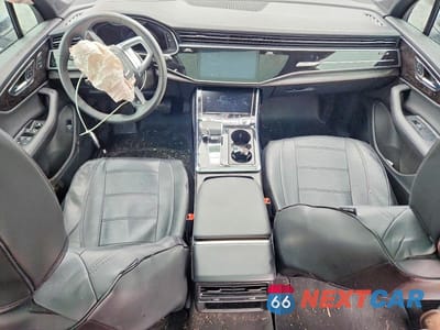 Zdjęcie 8 z 12 samochodu: 2023 AUDI Q7 PRESTIGE VIN:WA1VXBF78PD002206 - miniatura
