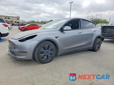 2024 TESLA MODEL Y 7SAYGDEEXRA320533 - główne zdjęcie licytacji z USA - miniatura
